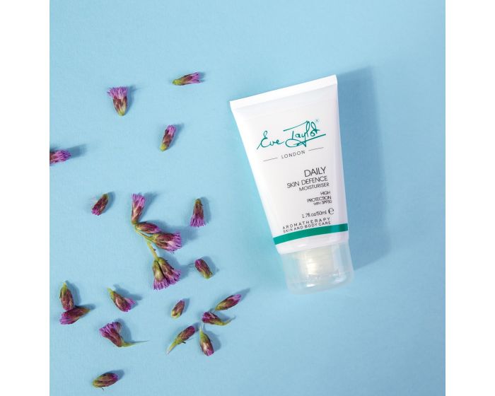 Eve Taylor Daily Defence Moisturiser SPF50