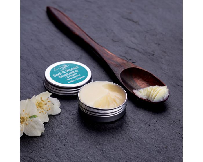 Eve Taylor Seal & Protect Lip Balm SPF10