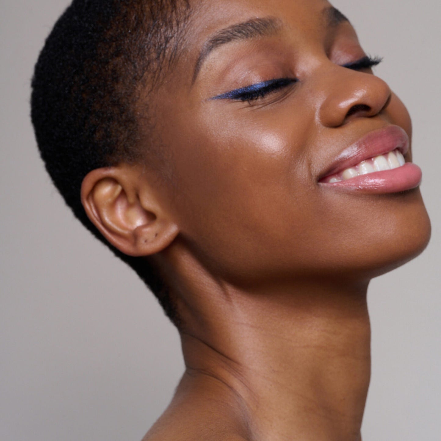 Mii Highliner Black & Glimmer Gel Eyeliner Pencil